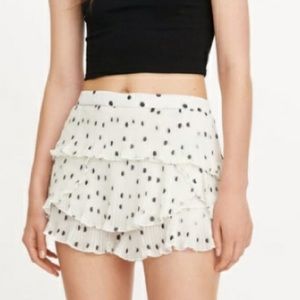 ZARA White & Black Polka Dot Ruffle Shorts